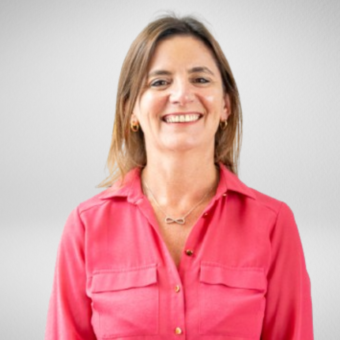 Ana Claudia Silveira
